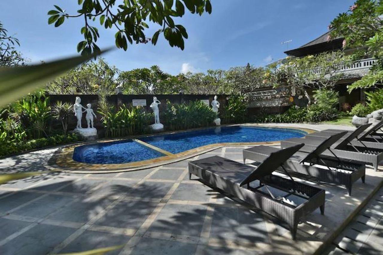 קוטה לומבוק Sandat Hotel Kuta מראה חיצוני תמונה