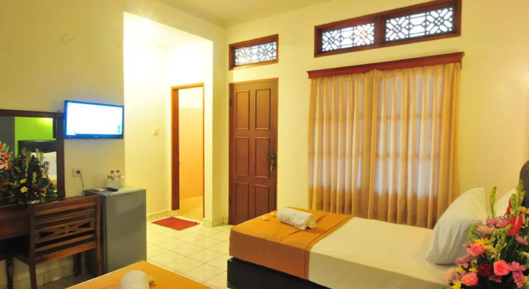 קוטה לומבוק Sandat Hotel Kuta מראה חיצוני תמונה