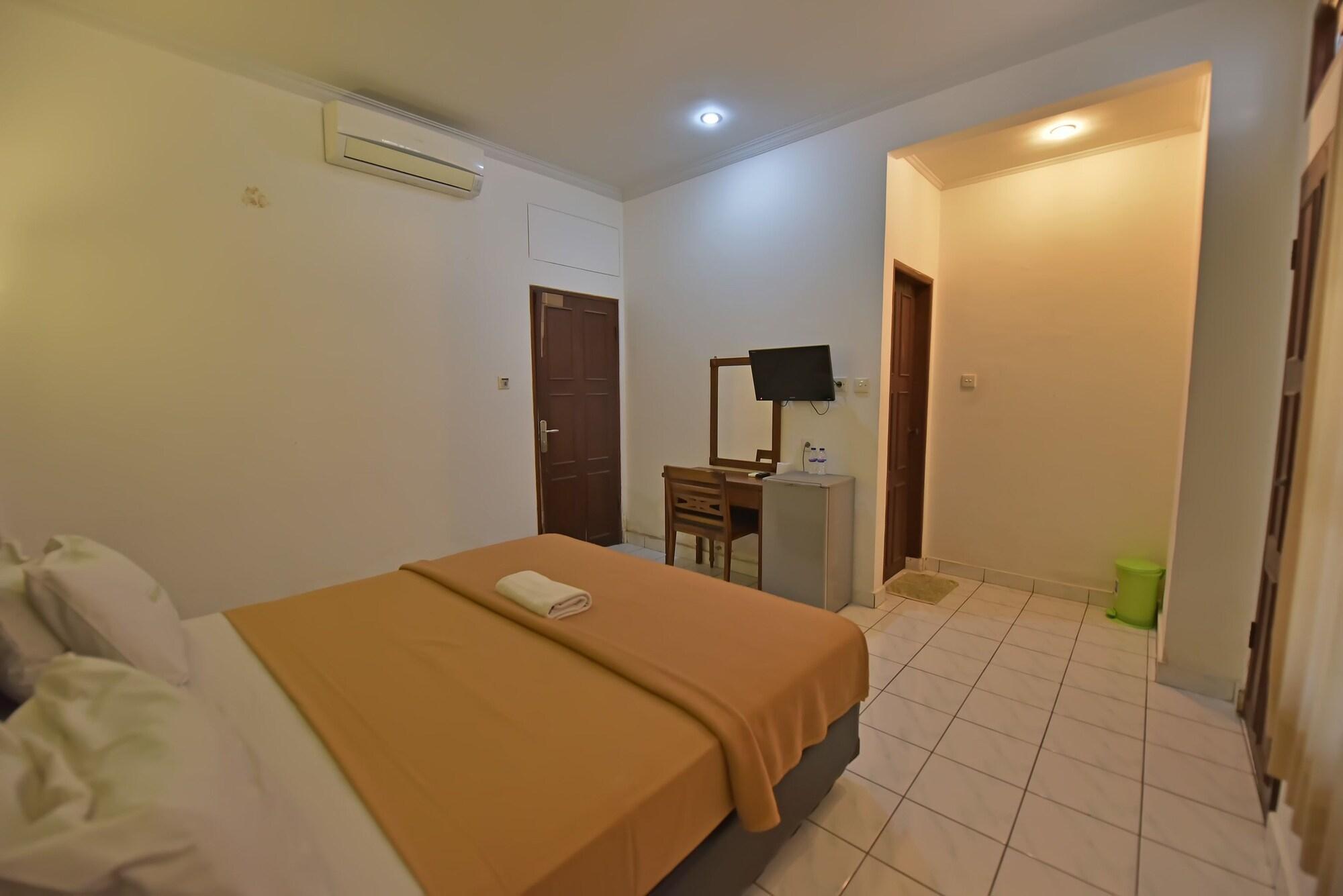קוטה לומבוק Sandat Hotel Kuta מראה חיצוני תמונה