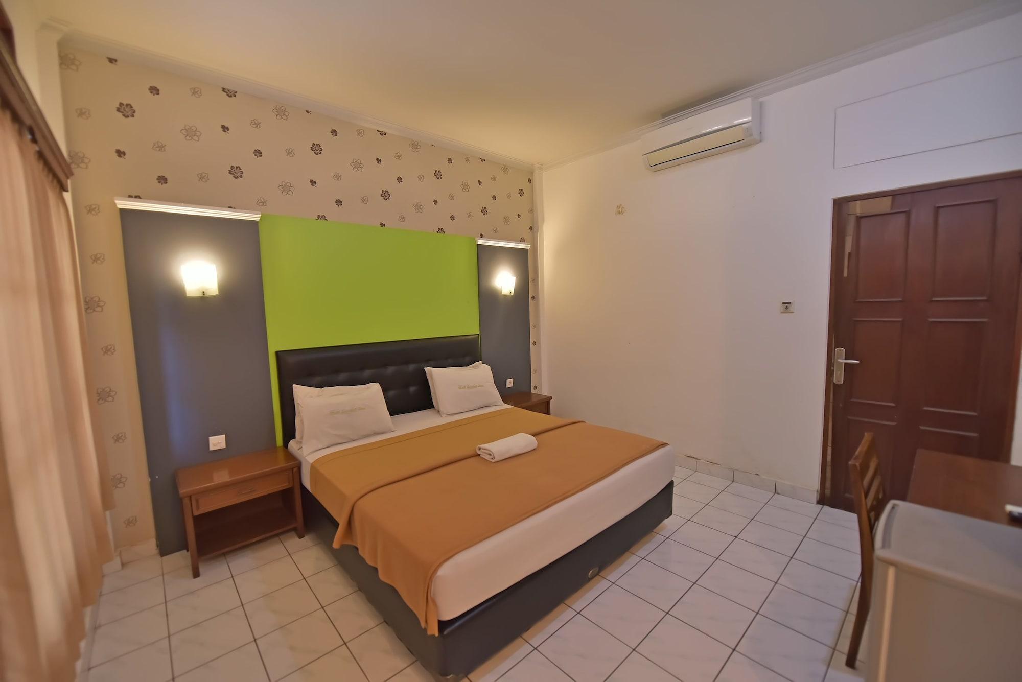 קוטה לומבוק Sandat Hotel Kuta מראה חיצוני תמונה