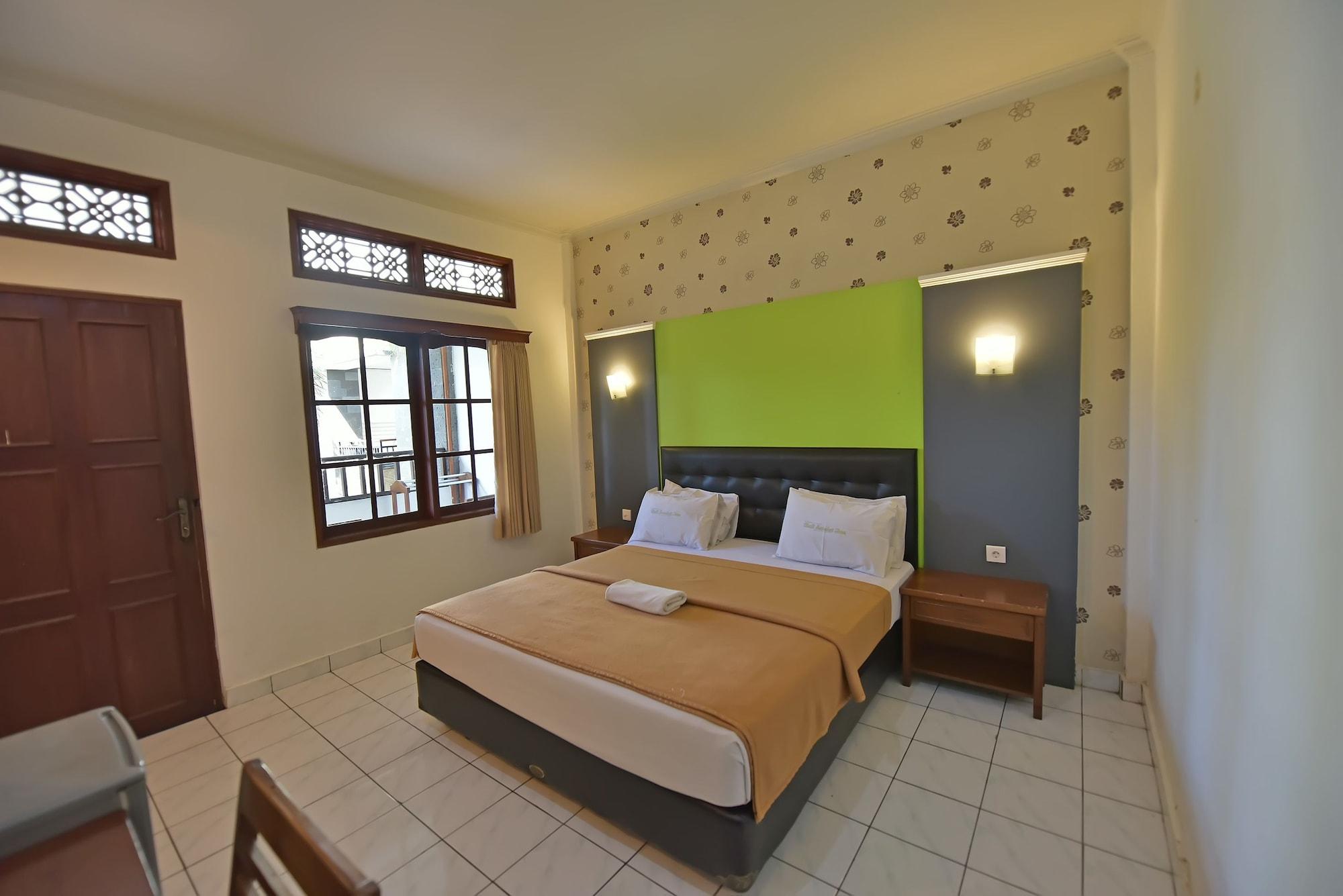 קוטה לומבוק Sandat Hotel Kuta מראה חיצוני תמונה
