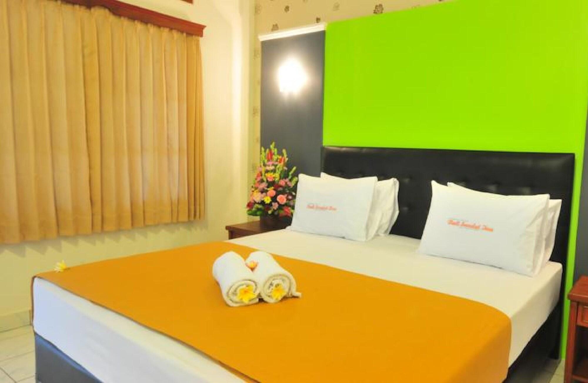 קוטה לומבוק Sandat Hotel Kuta מראה חיצוני תמונה