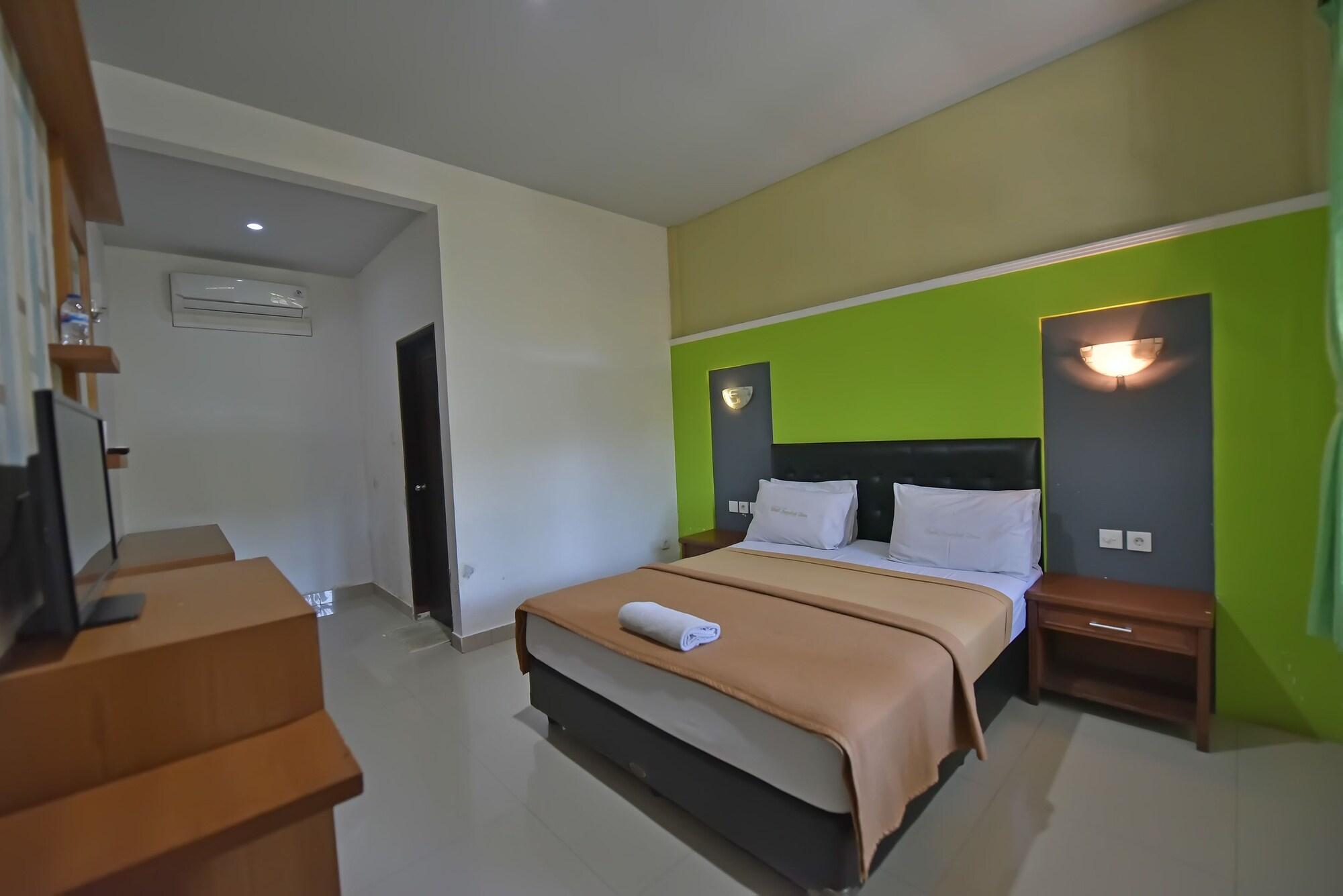 קוטה לומבוק Sandat Hotel Kuta מראה חיצוני תמונה