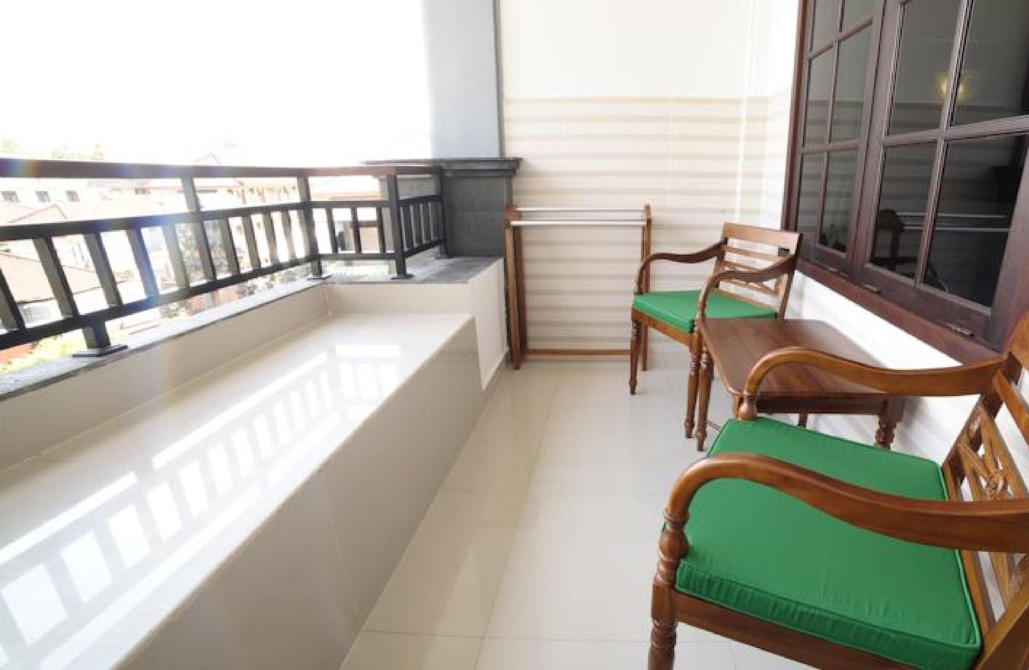 קוטה לומבוק Sandat Hotel Kuta מראה חיצוני תמונה
