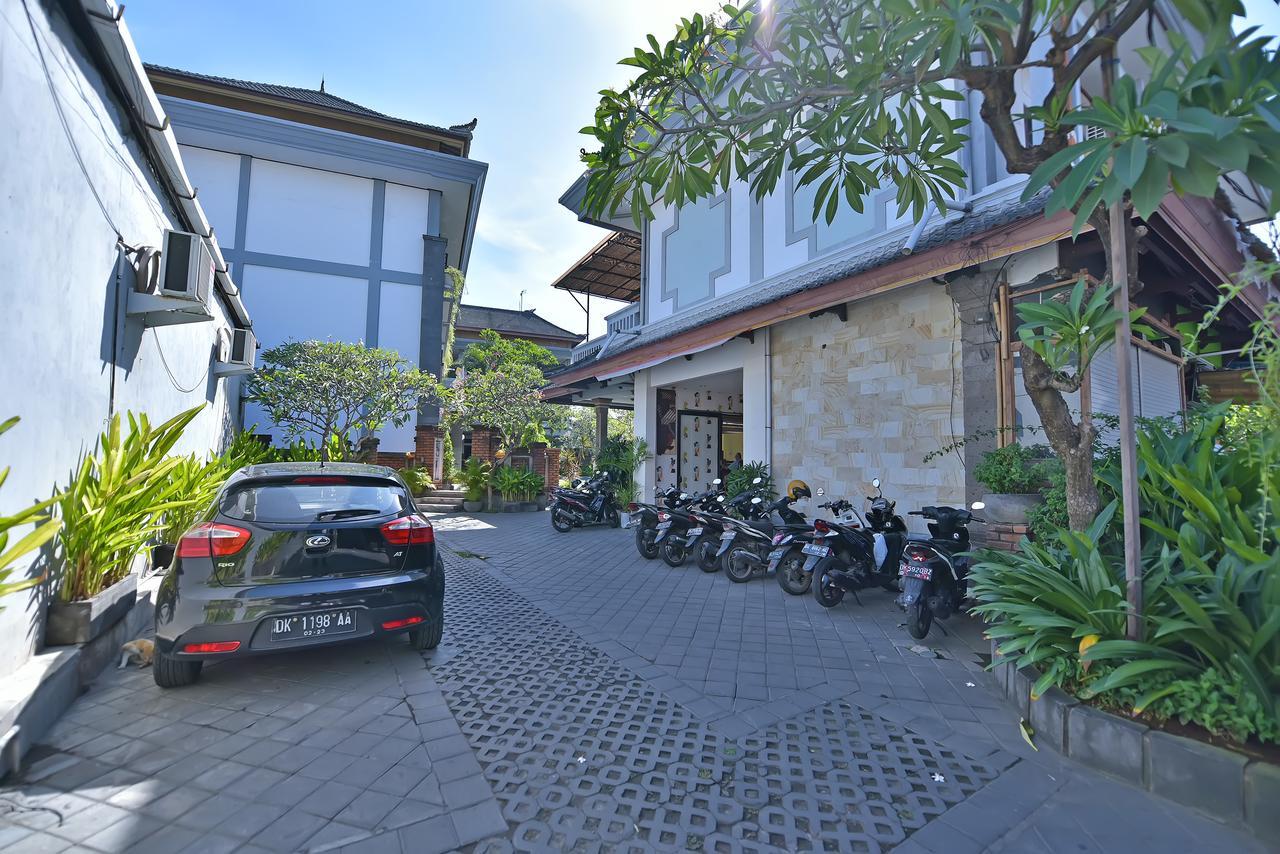קוטה לומבוק Sandat Hotel Kuta מראה חיצוני תמונה